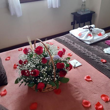 Pousada Toca Dos Tucanos Campos do Jordão Esterno foto
