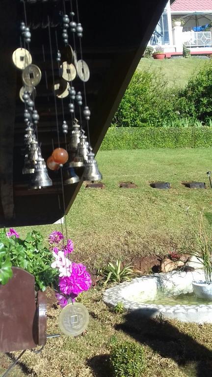 Pousada Toca Dos Tucanos Campos do Jordão Esterno foto